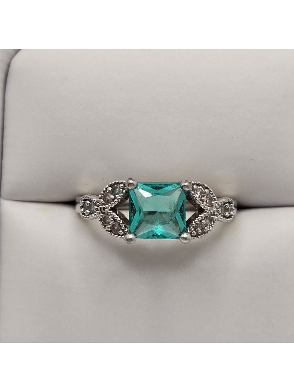 Aquamarine Blue Topaz Emerald Gemstone Ring Affordable Jewelry Size 7.75